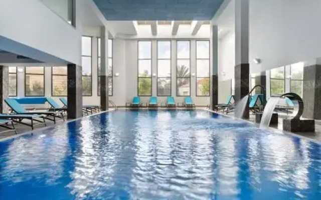 Ramada Olivie Nazareth