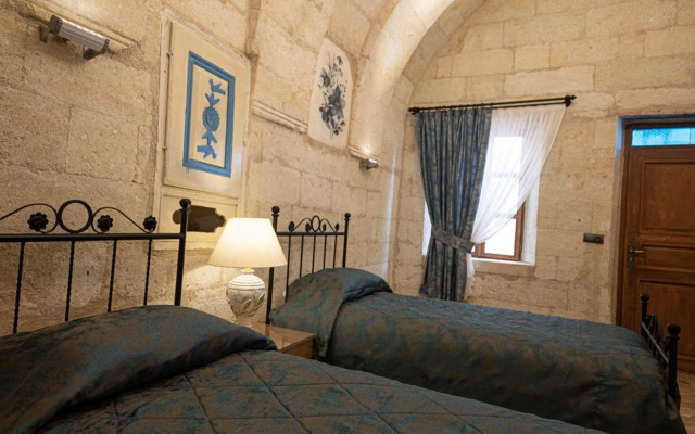Sunak Cave Hotel