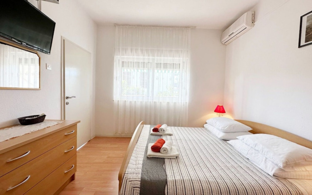 Apartments Kaza