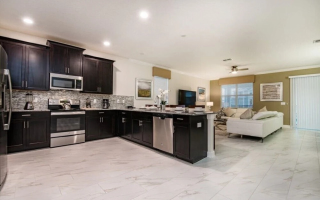 Hazard Villa Champions gate