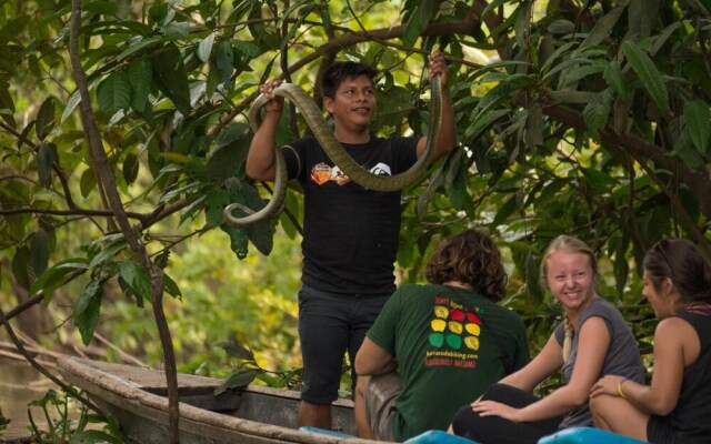 Curuhuinsi Lodge
