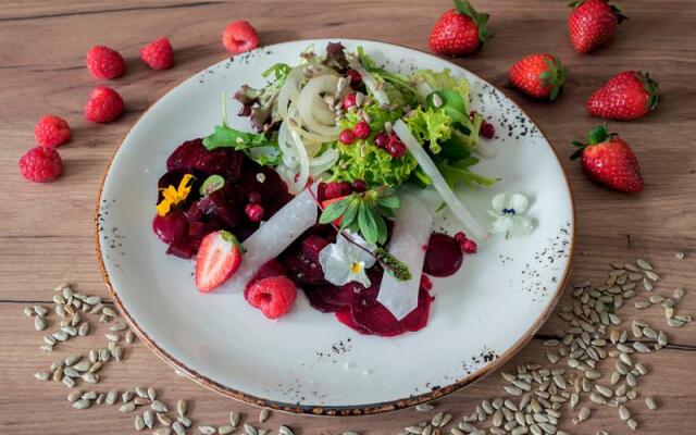 Polonia Park Medical Center & SPA