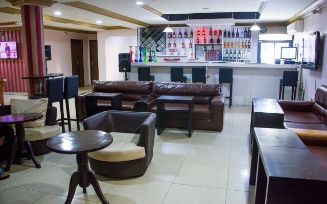 Kaft Hotels and Lounge