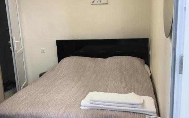 10 b shindisi street Tbilisi