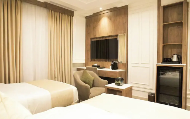 Nars Plus Al Naeem Hotel