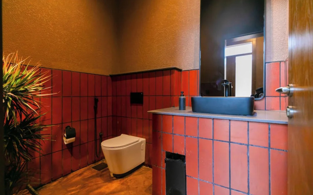 Portal Chalets With Private Pool-Al Arid