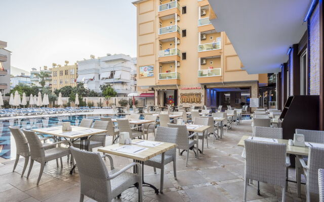 Taç Premier Hotel & Spa