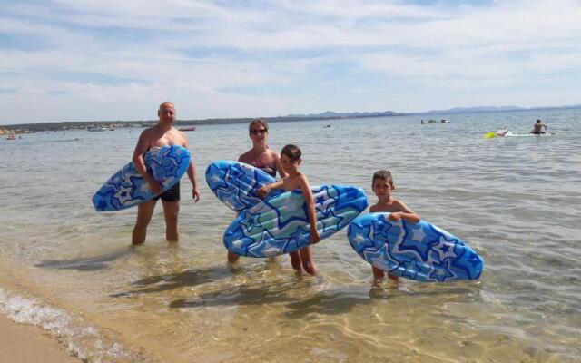 Apartments Ninske Vodice