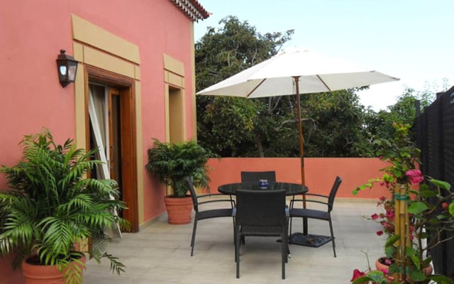 Casa Laurel