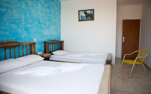 Hotel Anamichu Suites