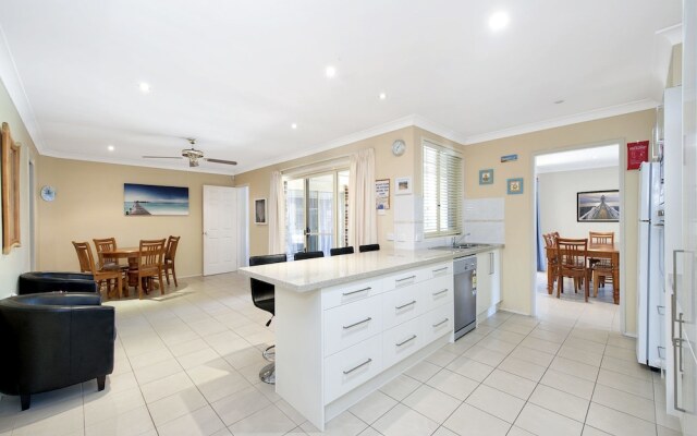 The Bay House, 48 Government Road