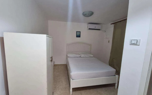 Lilly Rooms and Studios