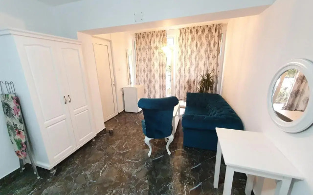 Casa Carmen Salina Artificiala