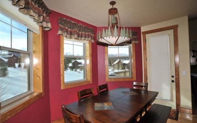 120 Rachel Lane Private Home with Hot Tub