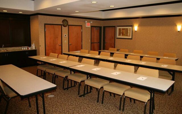 Hampton Inn & Suites Buffalo