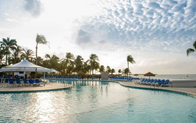 Renaissance Wind Creek Aruba Resort