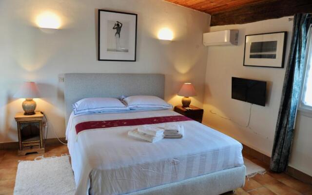 Loft Apartment , La Terrasse Centre Ville d'Arles,