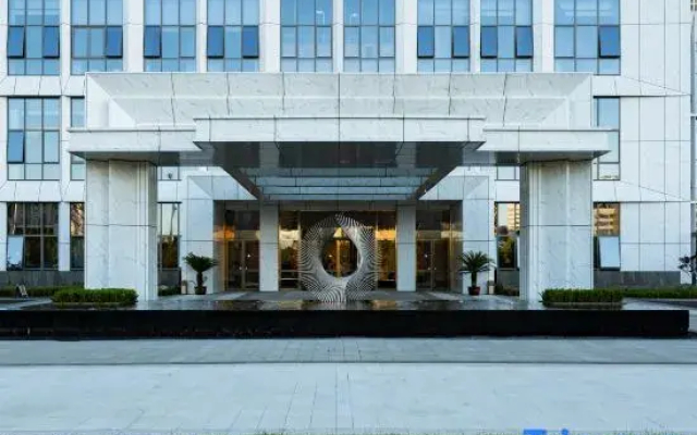 Fenghuang Grand Hotel