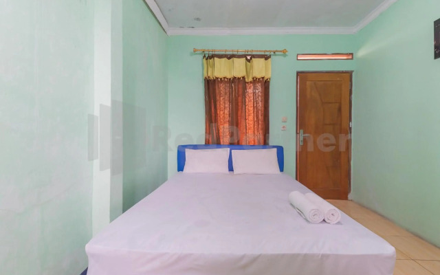 OYO 3879 Villa Sari Intan