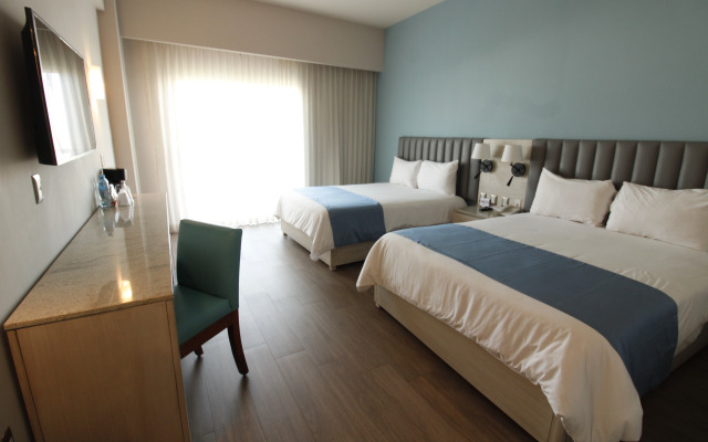 Varali Grand Hotel