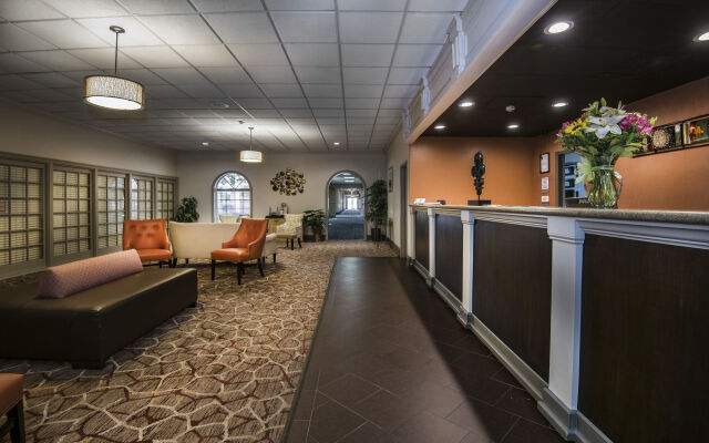 Rodeway Inn & Suites and Conference Center