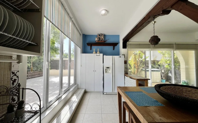 21 ATR - Stay Thalassa Villa