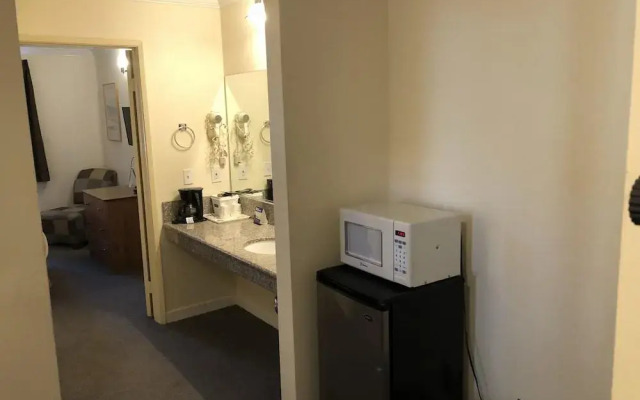 Travelodge By Wyndham Pasadena Central