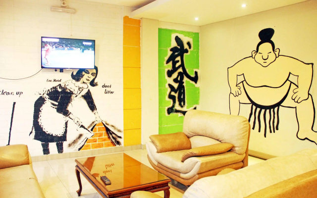 ZEN Rooms Cibaduyut – Lobby – Bandung