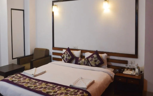 Tashi Palace
