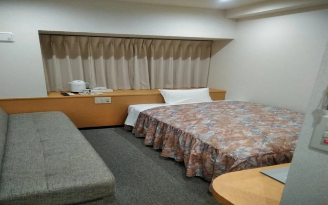 Kyoto Universal Hotel Karasuma