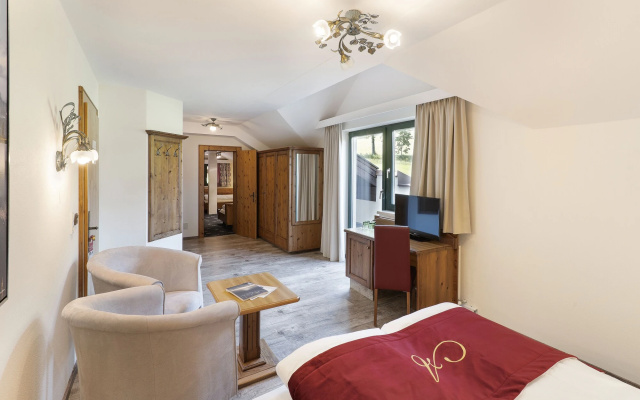 Hotel AlpenSchlössl