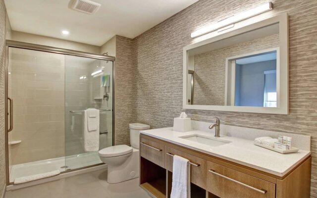 Home2 Suites by Hilton Montreal Dorval