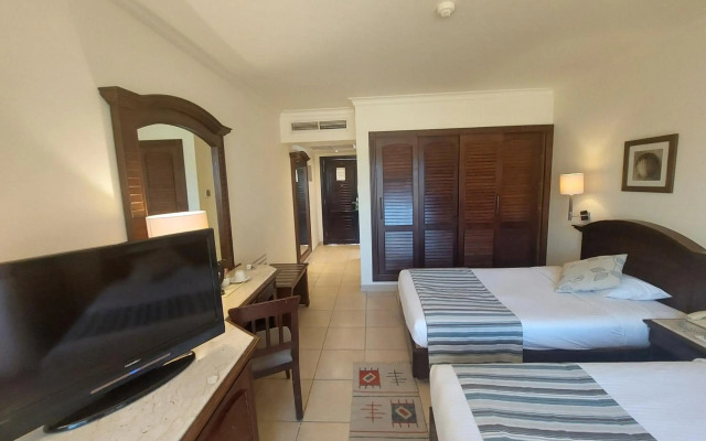 Coral Beach Resort