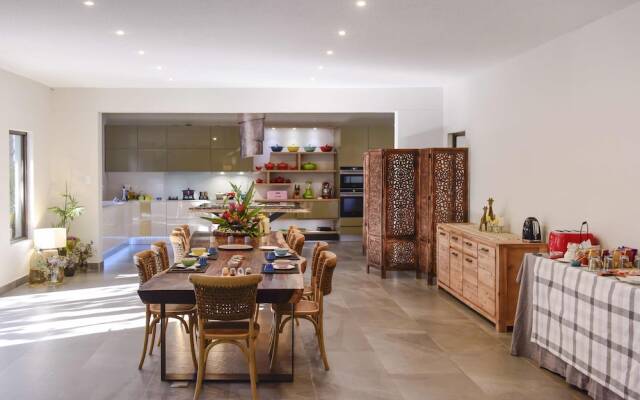 Little Forest Garden Retreat Guesthouse