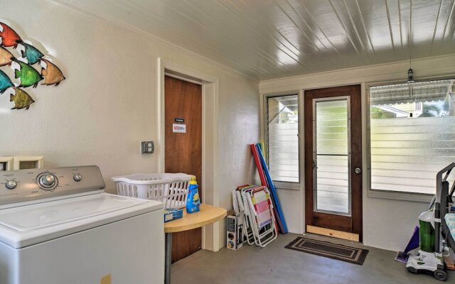 Walk to Beach: Pet-friendly Treasure Island Home