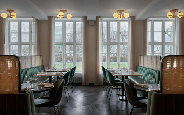 Iceland Parliament Hotel, Curio Collection By Hilton