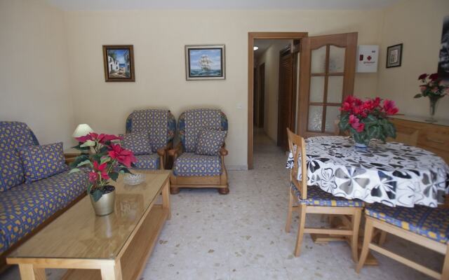 Malaga 101679 3 Bedroom Apartment By Mo Rentals