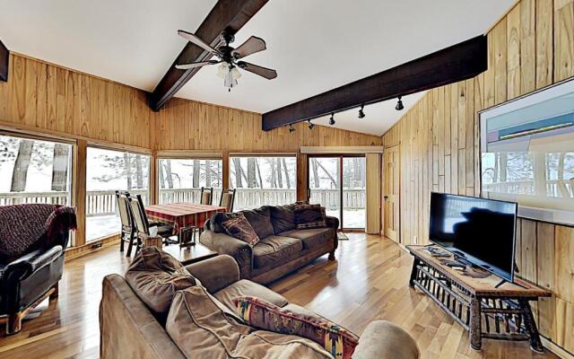 Oak Ridge Lake House