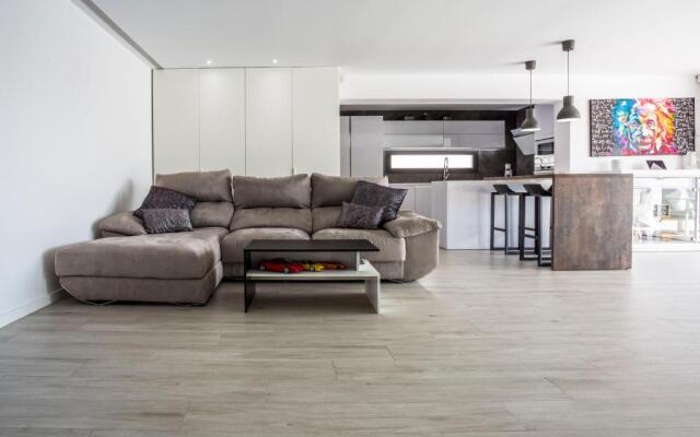 Villa en la marina de Empuriabrava, 1Km de la playa