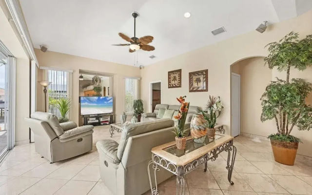 Aa15432 South Gulf Cove 4
