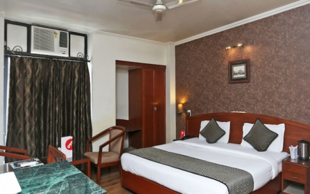 OYO 3499 Tekarees Inn
