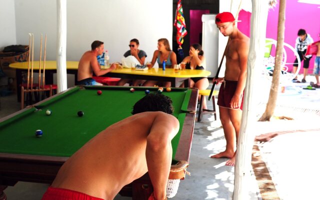 Kafu Hostel & Pool