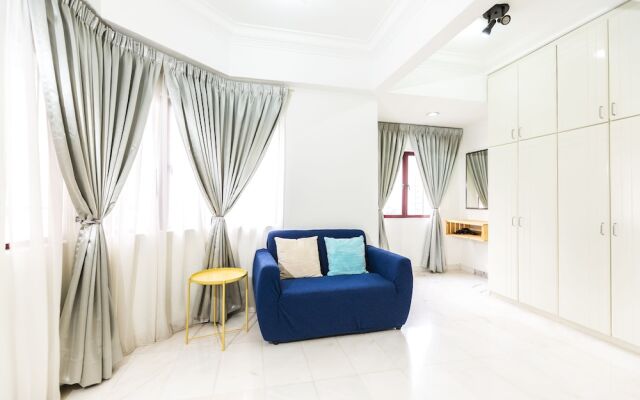 The Forum Condominium by Brassalova 132