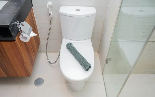 Chic and Strategic Studio Brooklyn Alam Sutera Apartment