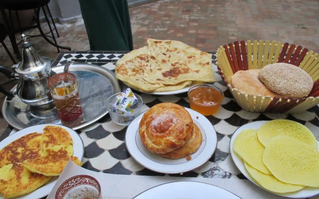 Dar Les Epices