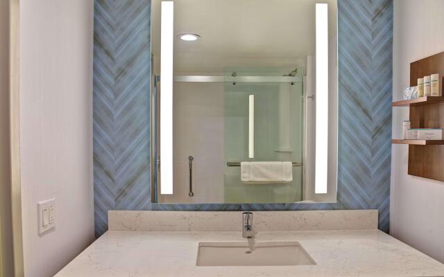 Hilton Garden Inn Kansas City