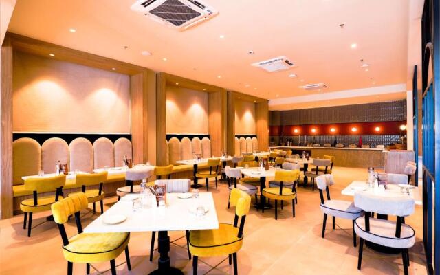 7 Apple Hotel Jal Mahal Jaipur