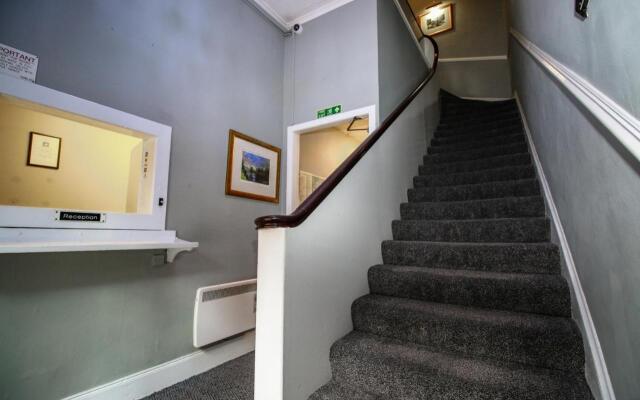 Charing Cross Hotel