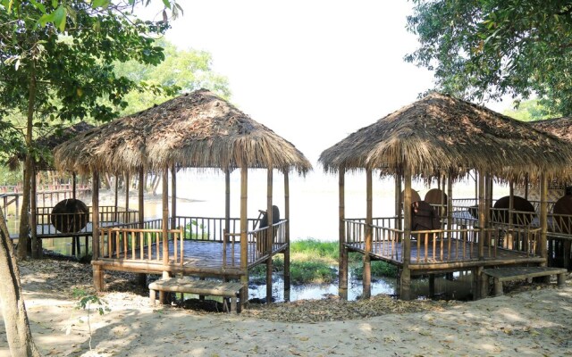 Moe Yun Gyi Resort