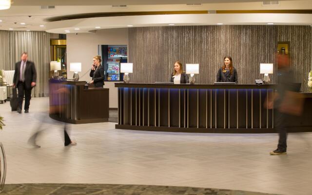 The Madison Concourse Hotel and Governor's Club